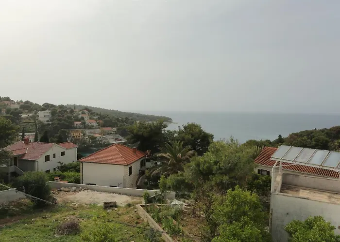 With A Parking Space Splitska, Brac - 15197 *