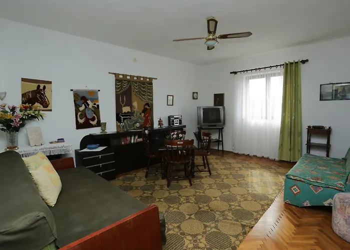 With A Parking Space Splitska, Brac - 15197 Апартаменты *